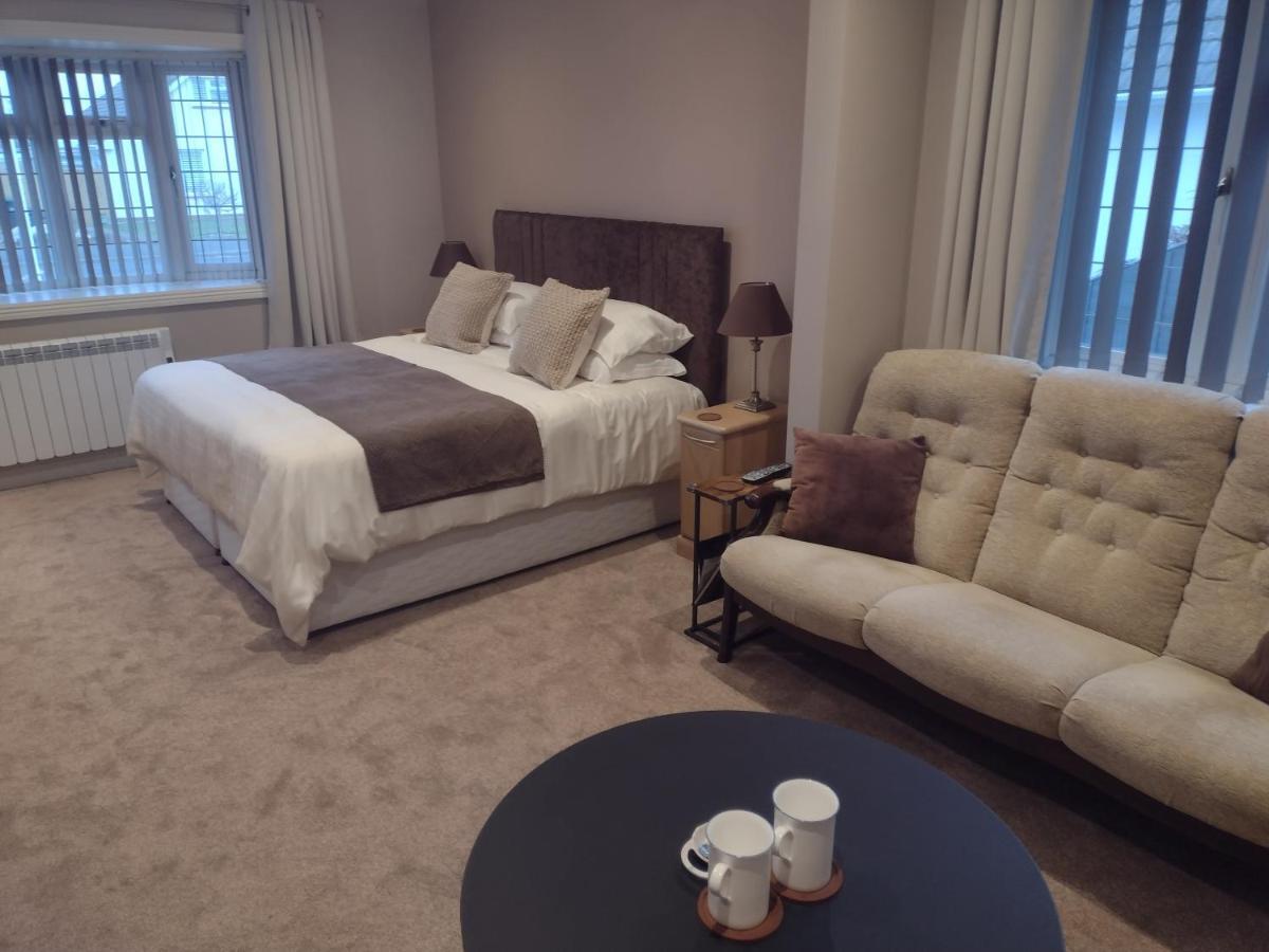 Bure Lodge Christchurch  Bagian luar foto