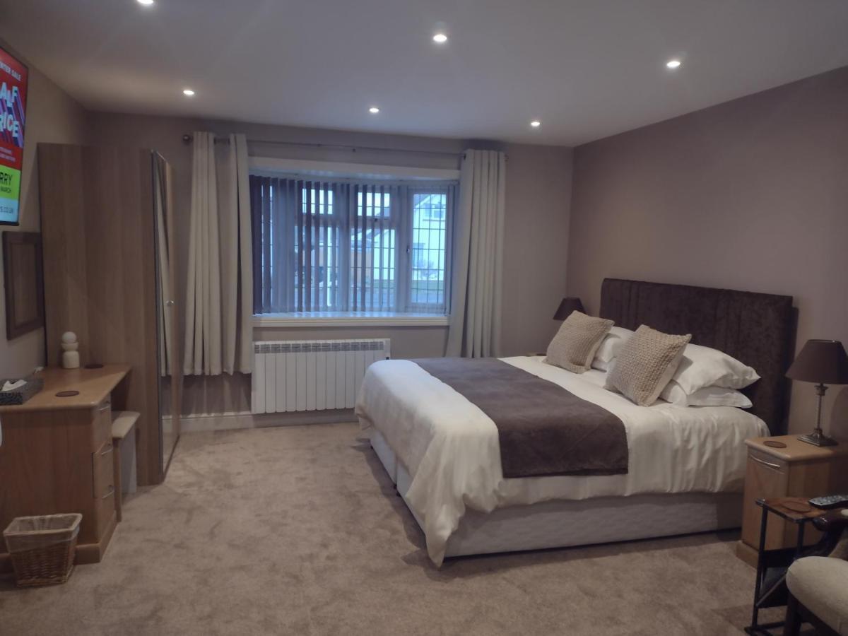 Bure Lodge Christchurch  Bagian luar foto