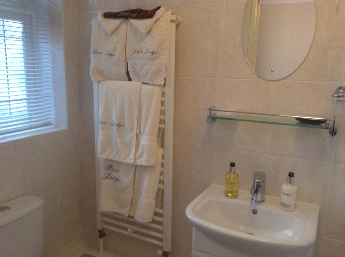 Bure Lodge Christchurch  Bagian luar foto